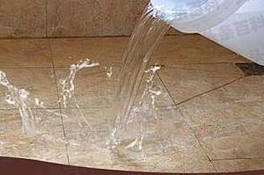 德州市漏水维修 免砸砖防水材料该如何施工